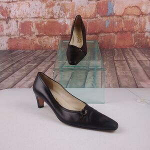 VTG Salvatore Ferragamo Heels Black Leather Size 7.5AA Narrow